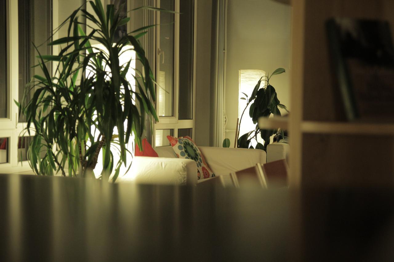 The Zen Hostel - Posticum Oradea Buitenkant foto